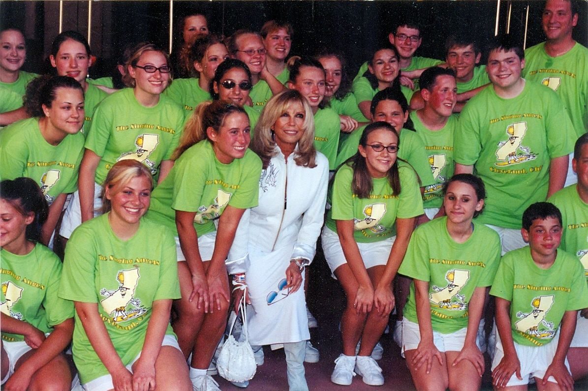 The Singing Angels and Nancy Sinatra 2003